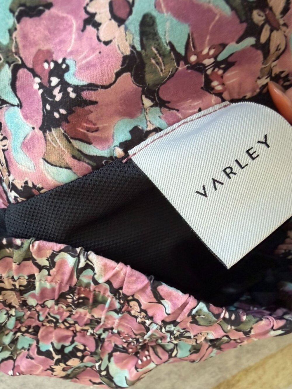 VARLEY Pink Floral Active Shorts Size XXS - Picture 7 of 7